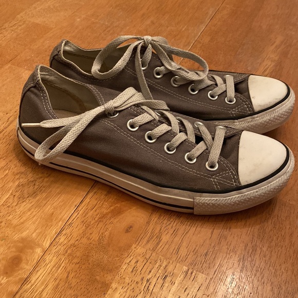 Converse low top canvas sneakers grey & white size 8 - Picture 2 of 9